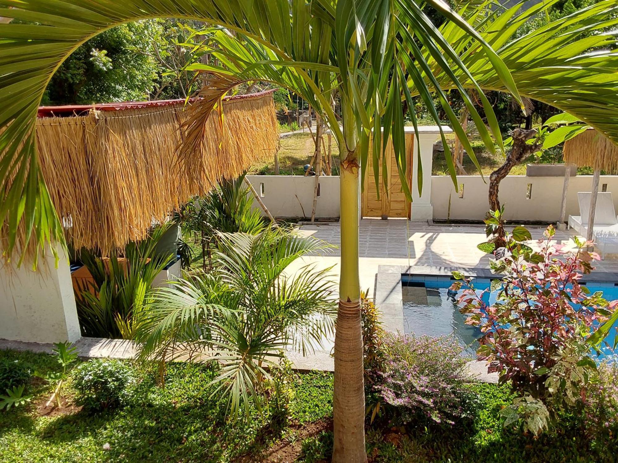 Okaoki Homestay Amed Esterno foto